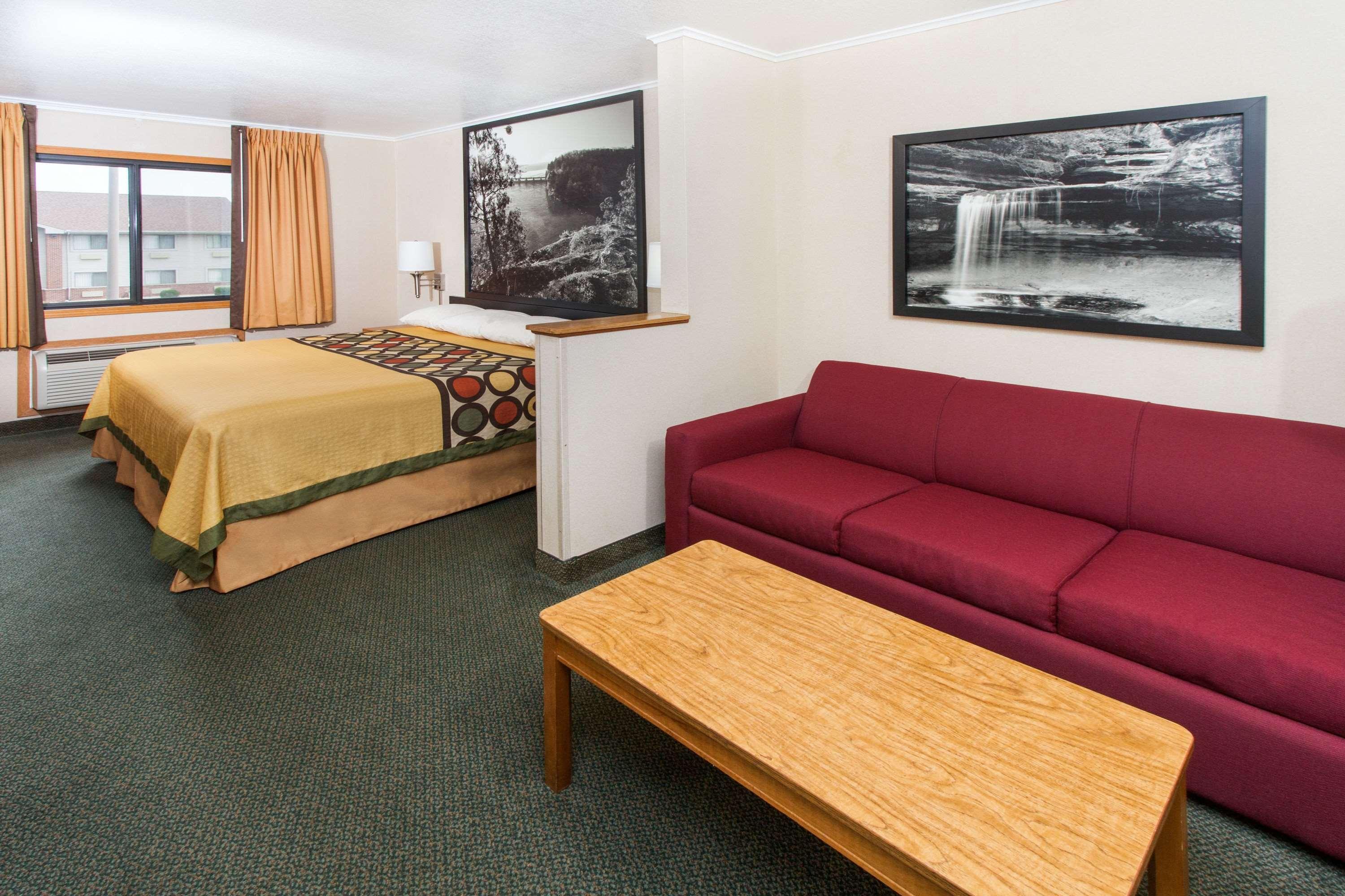 Hotel Super 8 By Wyndham Ottawa Starved Rock Zewnętrze zdjęcie